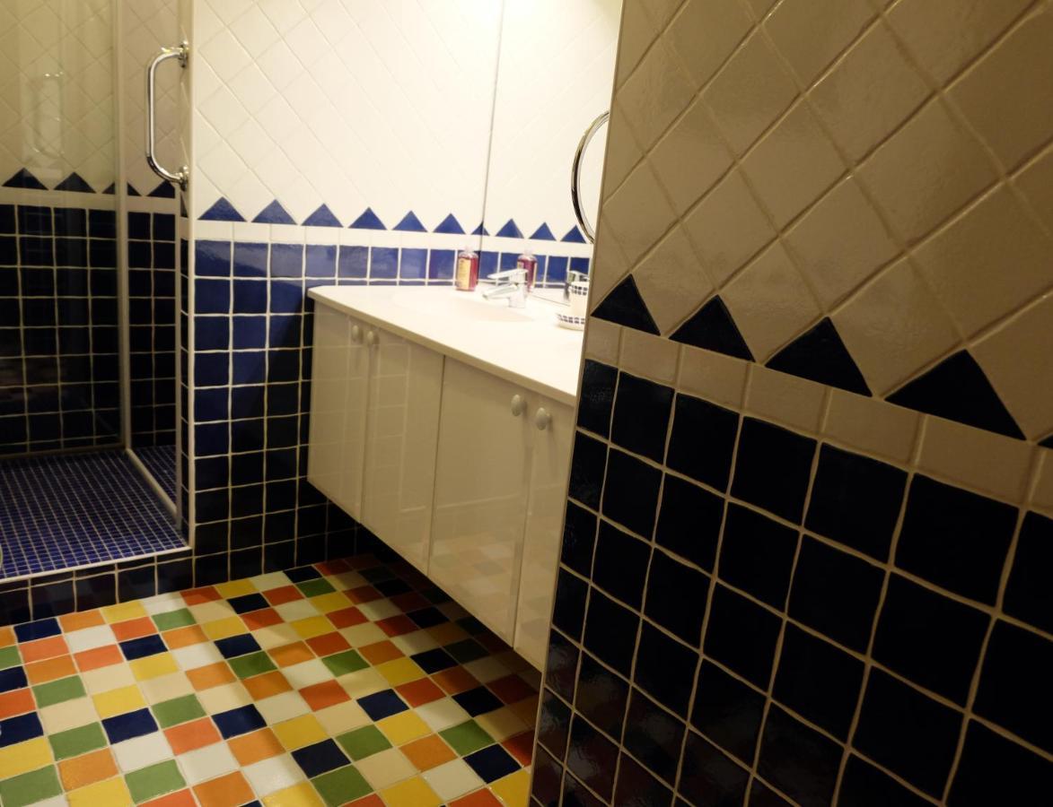 44 Rue Cap Bed & Breakfast Caen Bagian luar foto